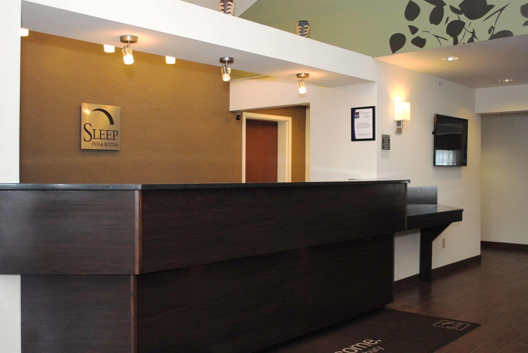 Sleep Inn&Suites Queensbury - Glens Falls Exterior foto